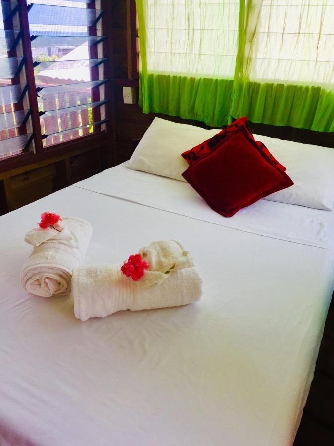 Apaula Heights Lounge Bed and Breakfast Apia Eksteriør billede